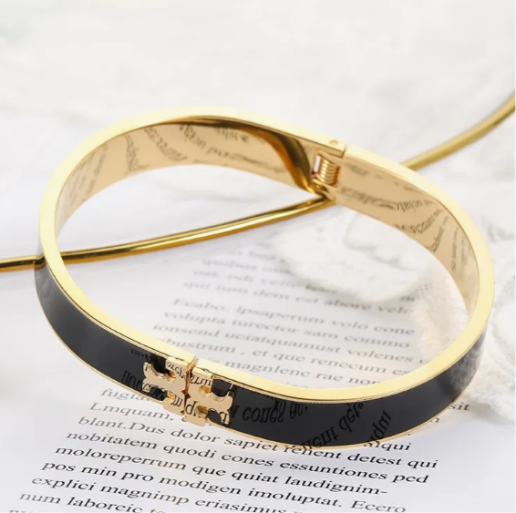 Kira Cuff Bangle
