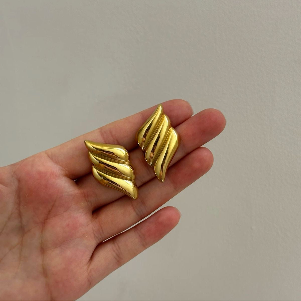 Becky Earrings