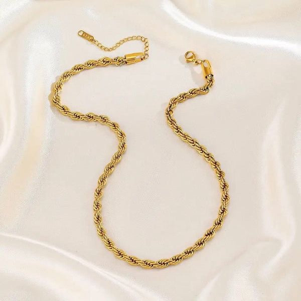 Orra Rope Necklace