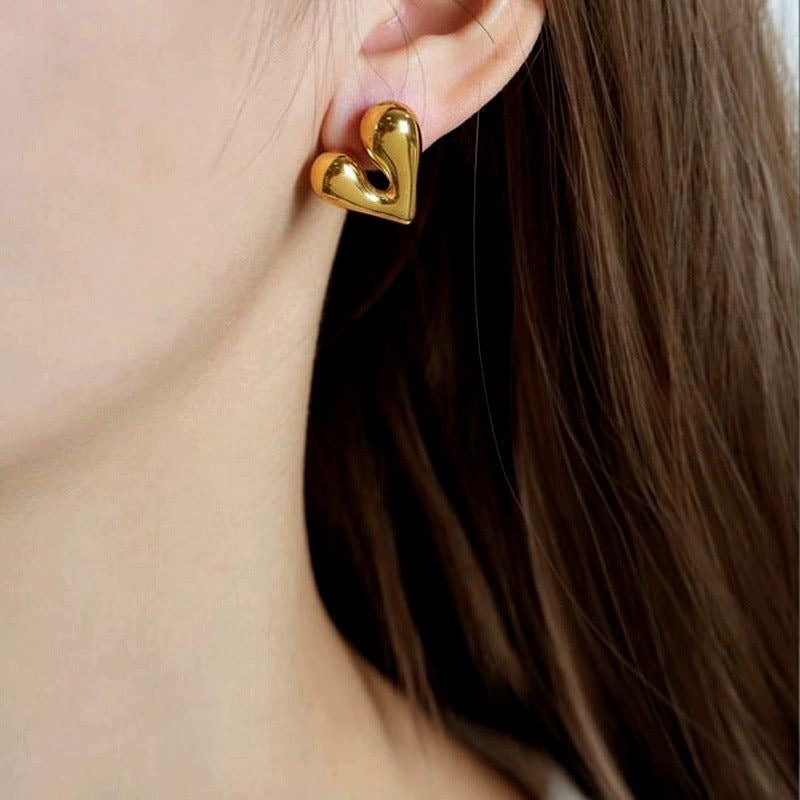 Drip Heart Studs