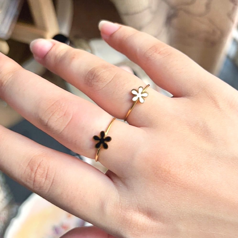 Daisy Ring