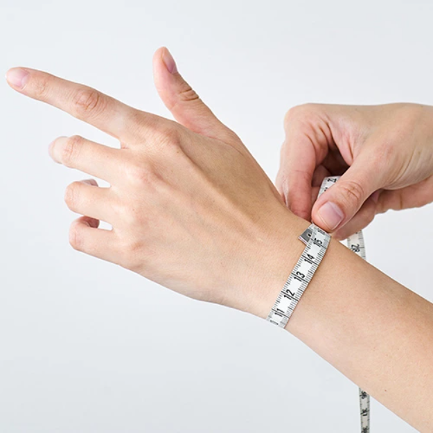 18K Lip Link Bracelet Chain
