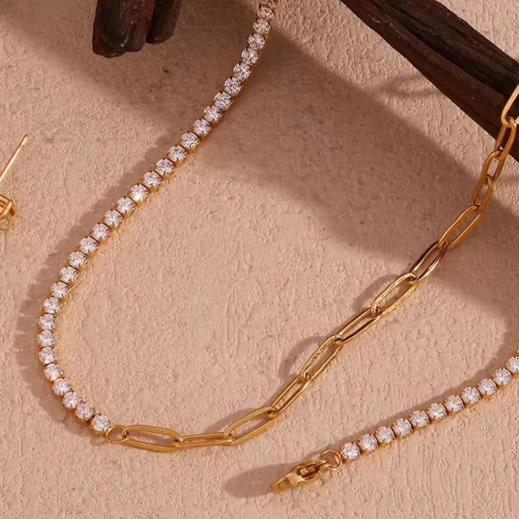 Amara- 18k Cubic Zircon with Paperclip Chain