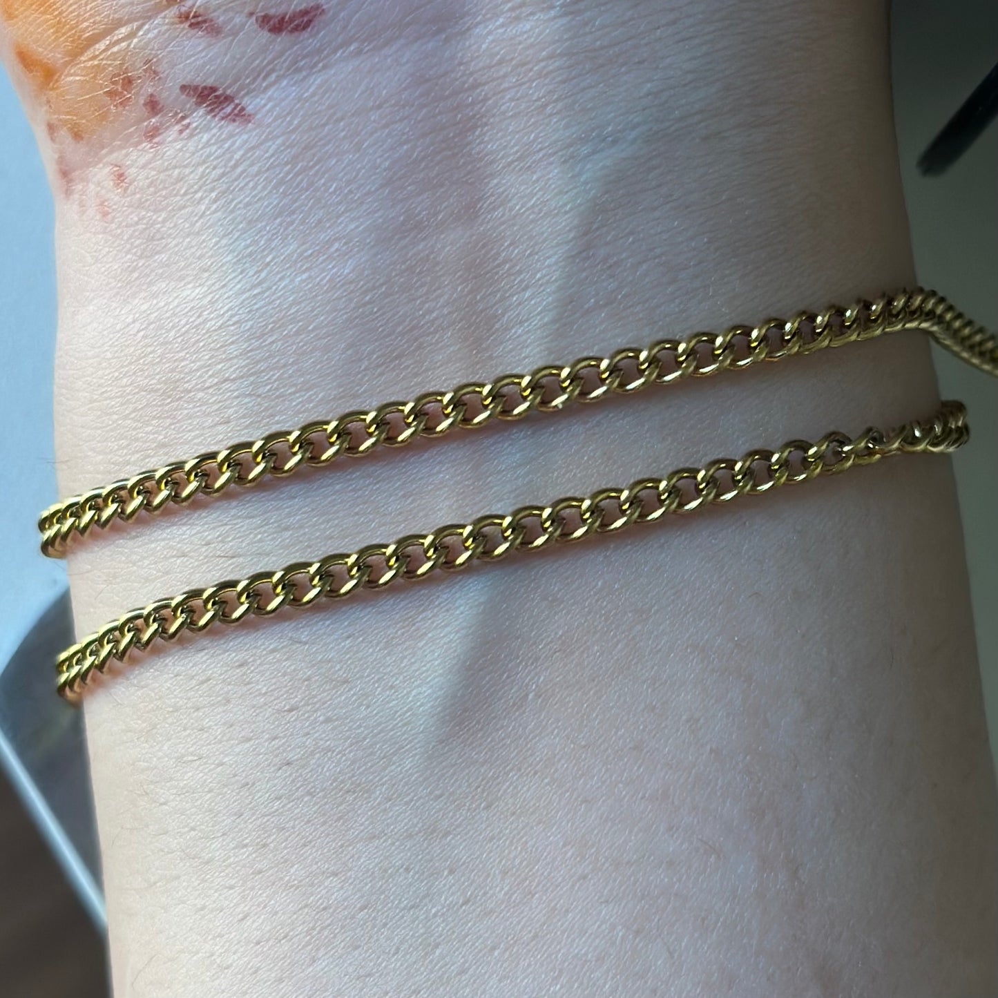 18K Small Curb Bracelet Chain
