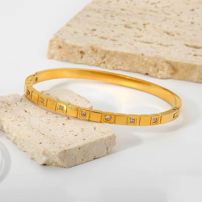 Cubed Zirconia Cuff